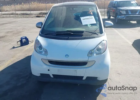 2008 Smart Fortwo Passion/Pure из США, поврежденный, VIN WMEEJ31X68K181848